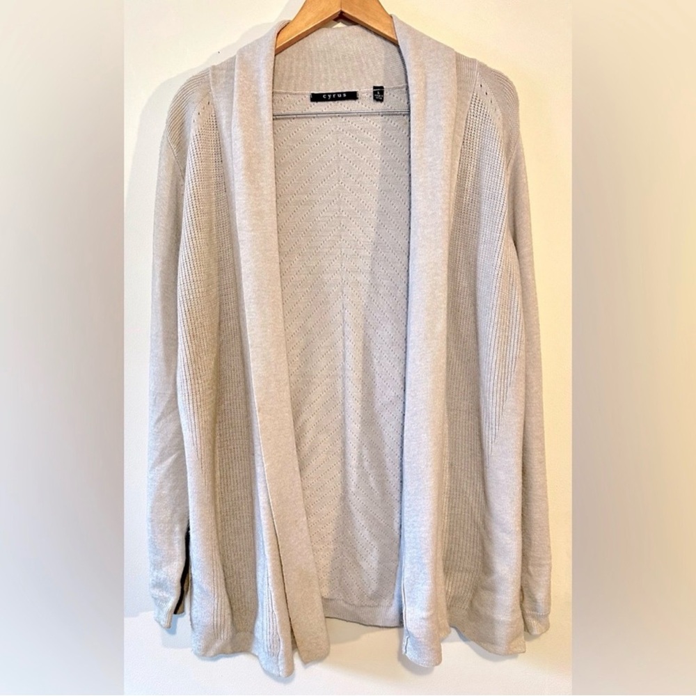 Soft, Cozy, Normcore, Basic Gray Open Front Cardigan. Sz L. Classic & Classy